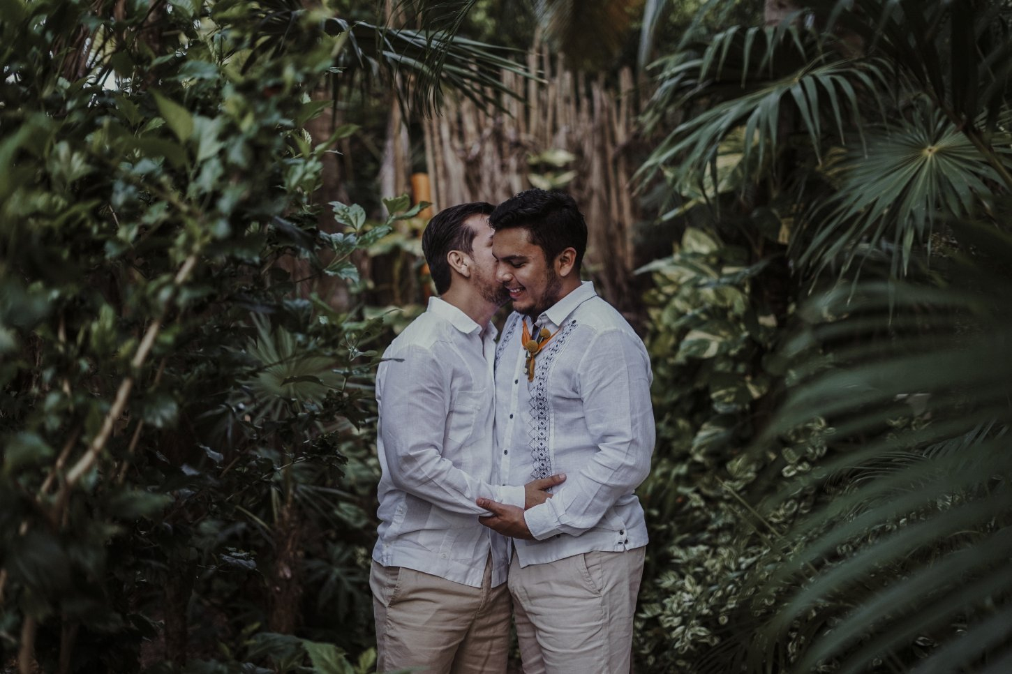 _Day2EditorialWeddings-50 Petit Laffite Beach Front Hotel & Bungalows