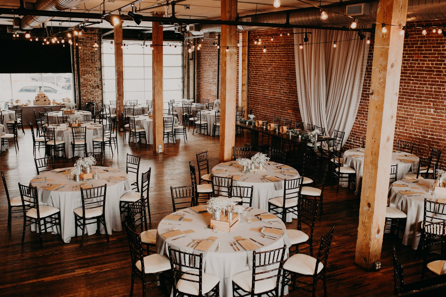 Tanya  Erik - Downtown Atlanta Wedding Photography-150 Terminus 330