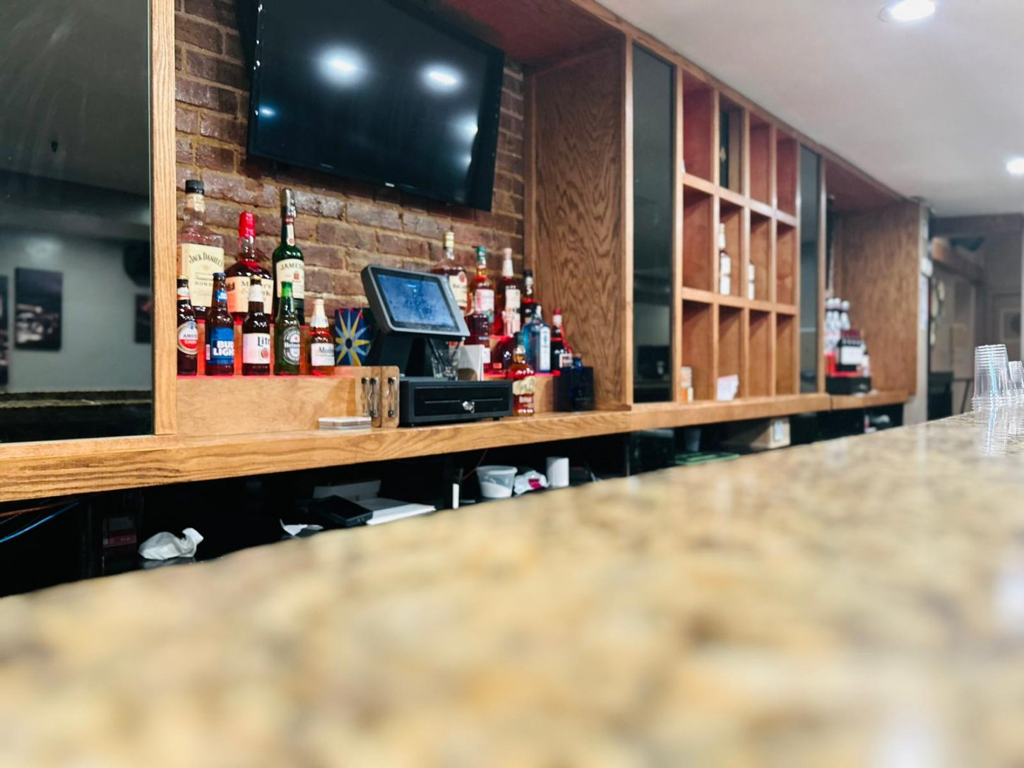 PHOTO-2023-05-25-14-24-09 ozio restaurant