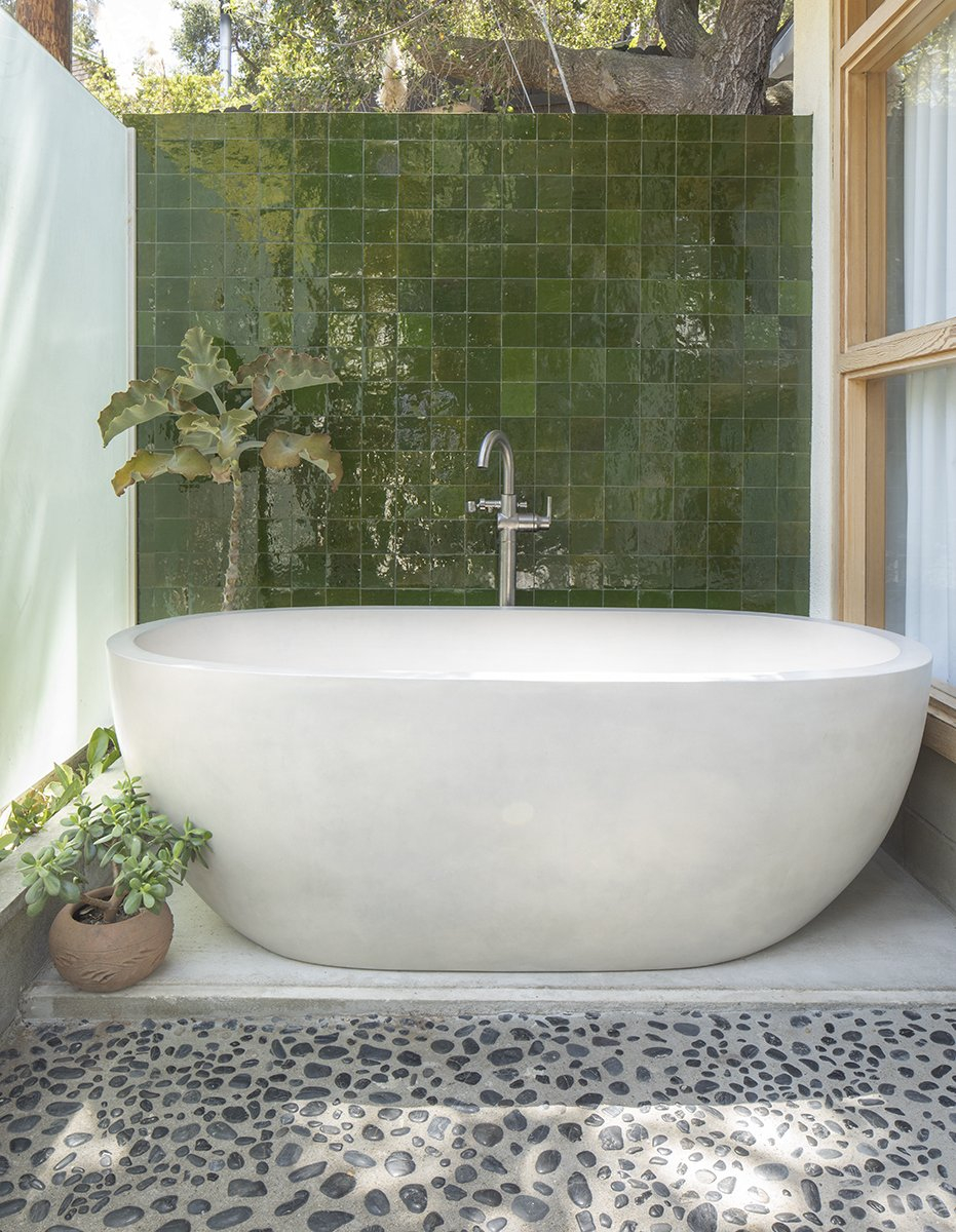 220510_Exquisite_Surfaces_25830 The Compund