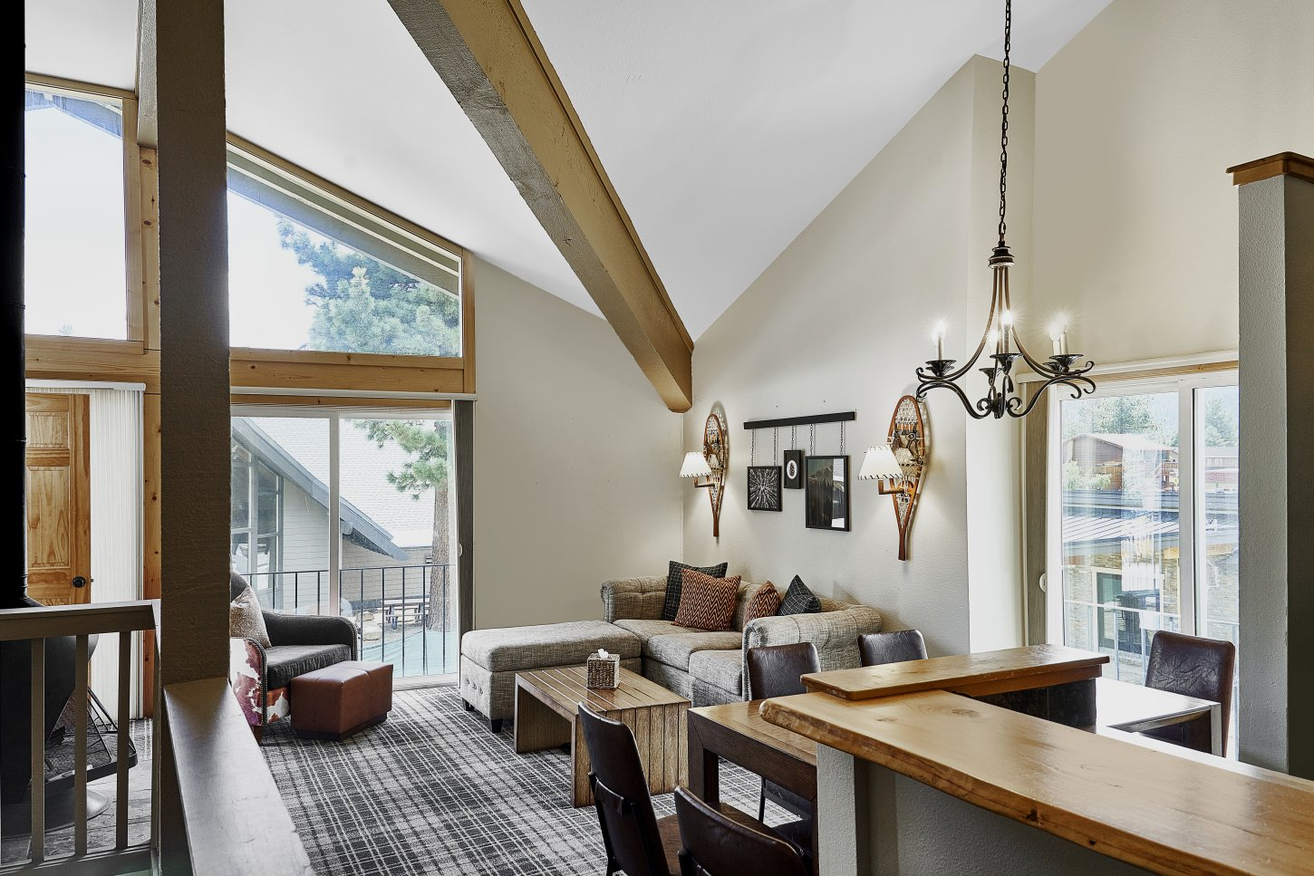 OM Interiors Chalet by Knoxy Knox_6233 Outbound Mammoth