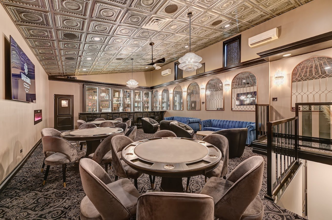 VIP PARTY ROOM_POKER ROOM HMD Bar and Grill