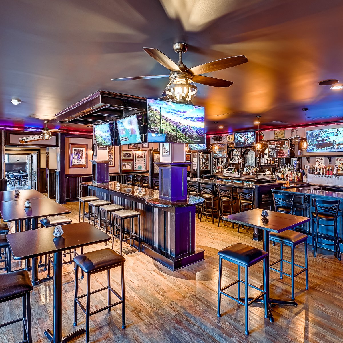 Bar-3 HMD Bar and Grill