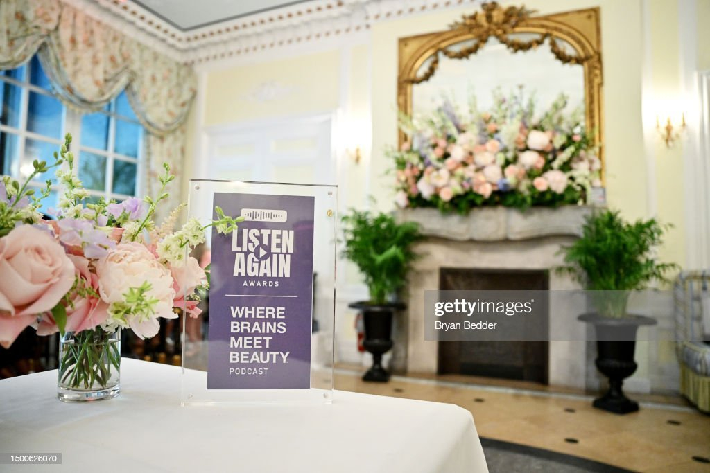 gettyimages-1500626070-1024x1024 Laduree Soho