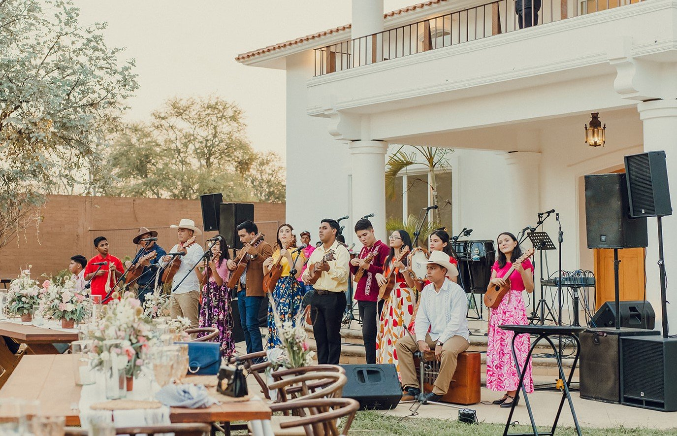 JIV01250 Ambito Oaxaca Contry Hall