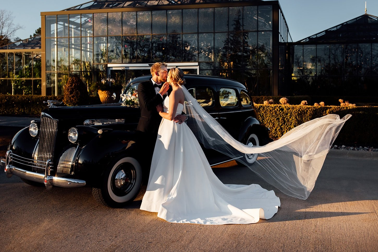 Provencher-Loewen_Morgan_and_Garrick_JuliaCuddyPhotography_Fall_185 Planterra Conservatory