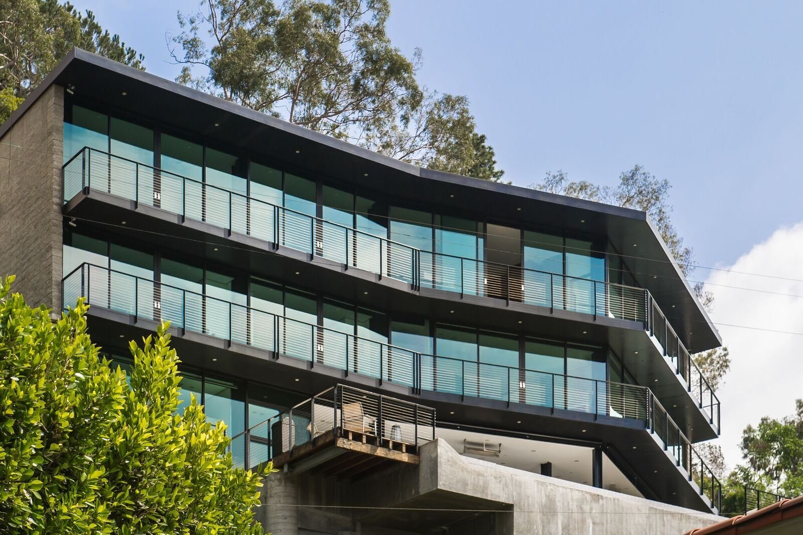 3 The Glass Mansion