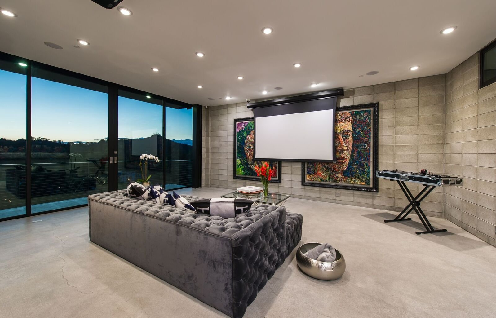 4 The Glass Mansion