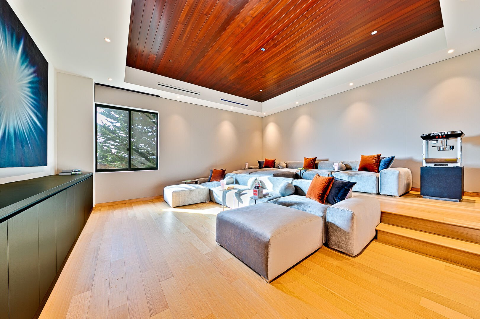 12 The Ellice Mansion