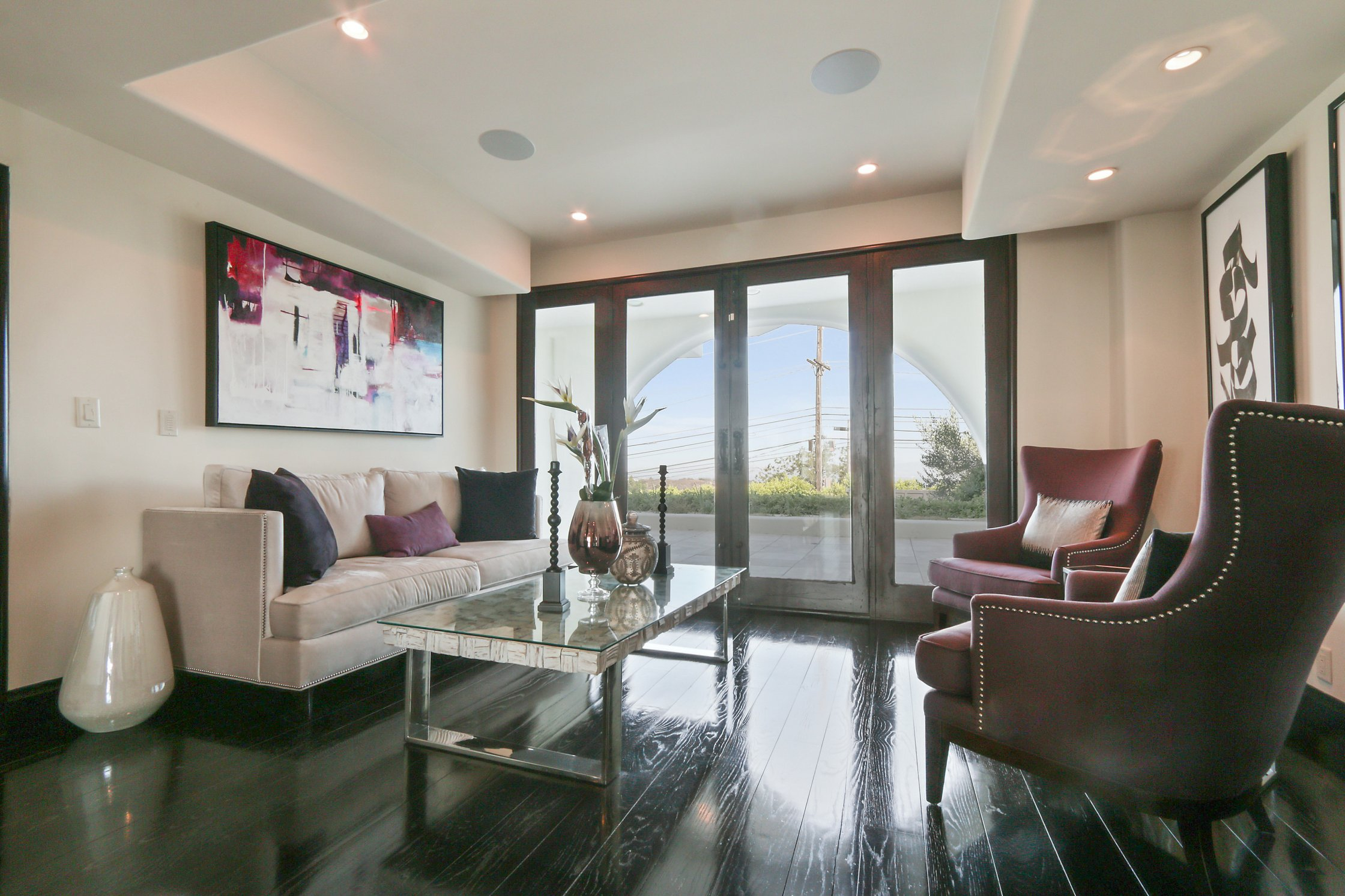 13 The Mulholland Villa