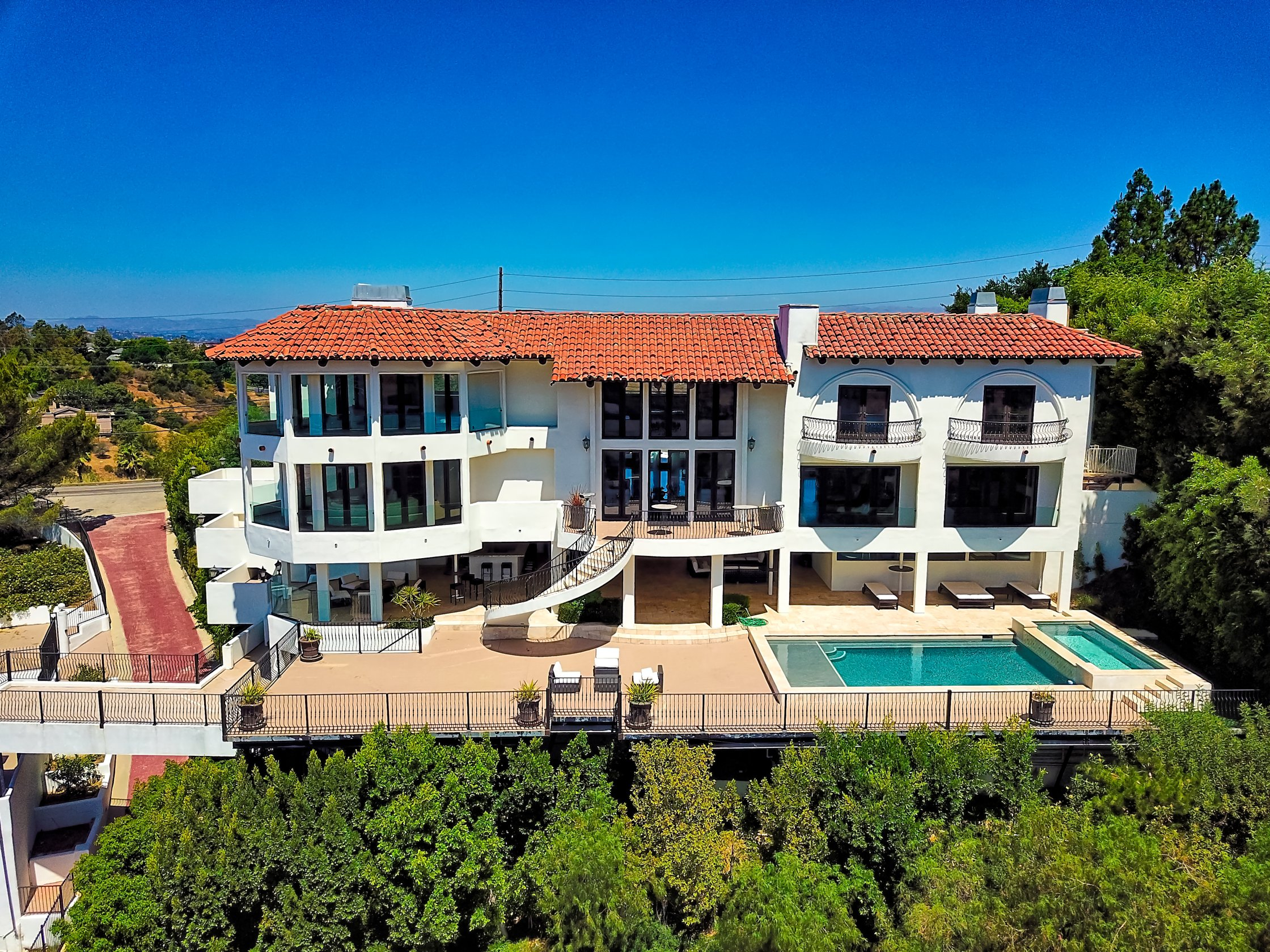 2 The Mulholland Villa