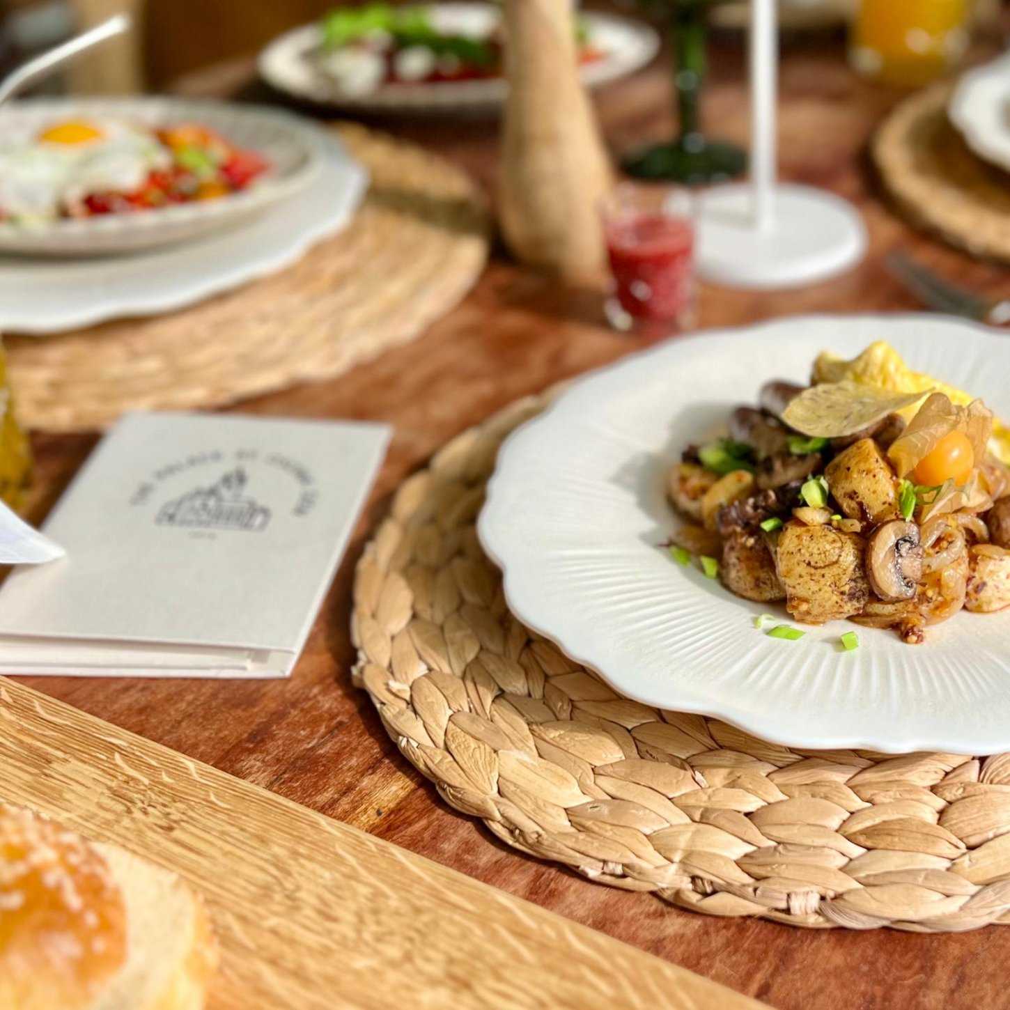 WhatsApp Image 2024-04-11 at 08 The Palace at Osowa Sien