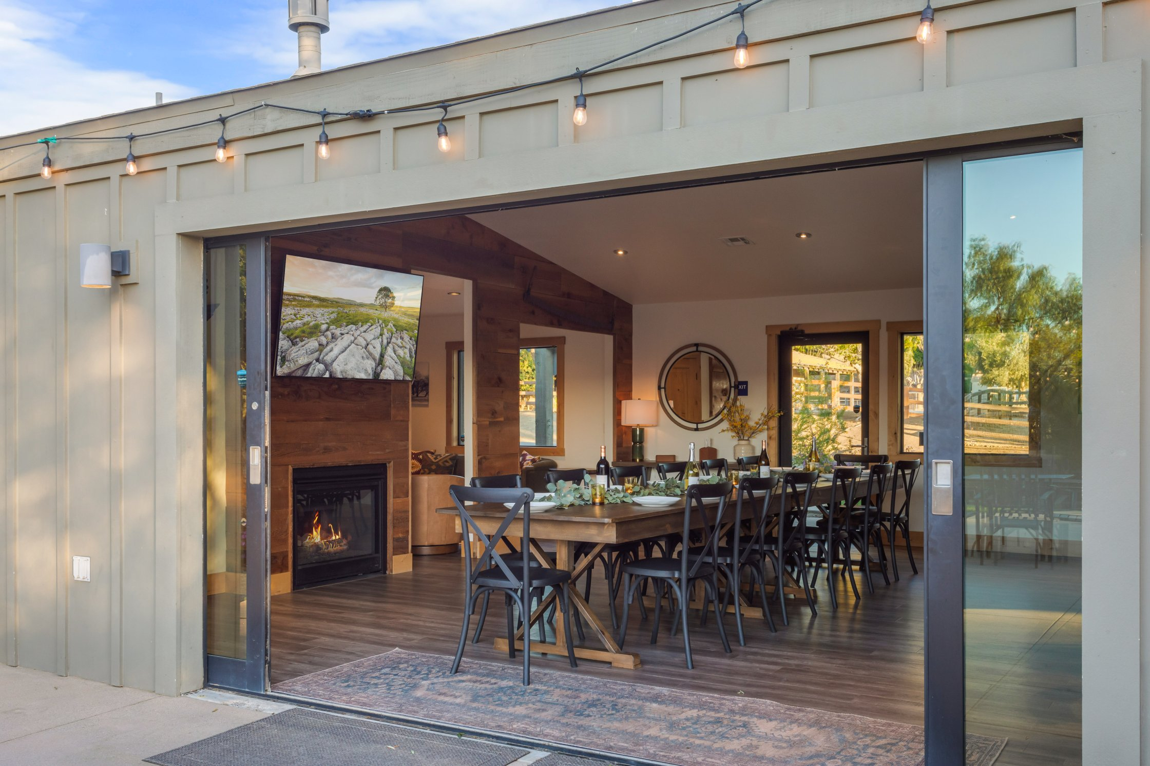 101A2583 Stay Kentina