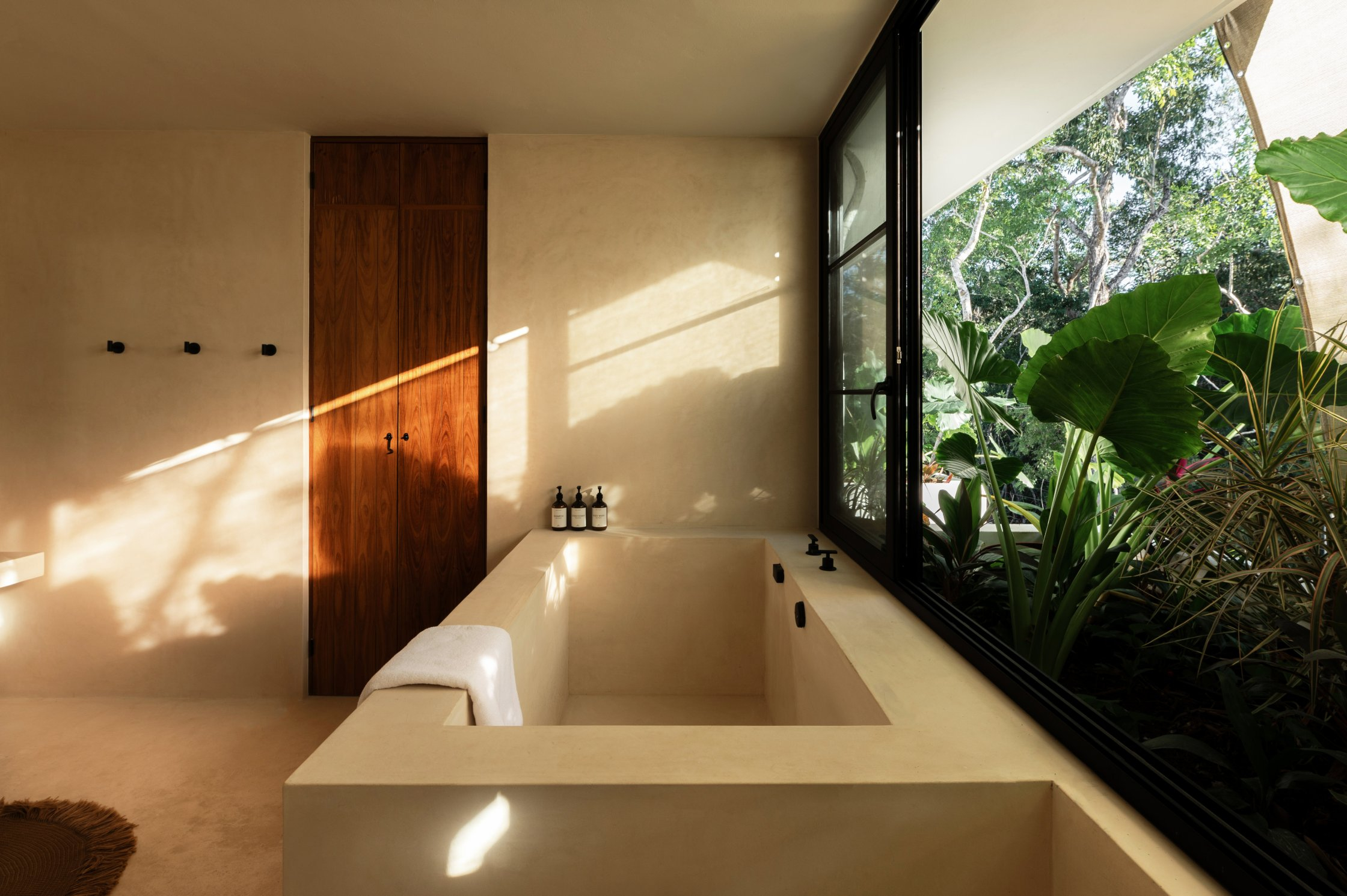 2024-02-21 - Hacienda Babylon-57 Casa Babylon