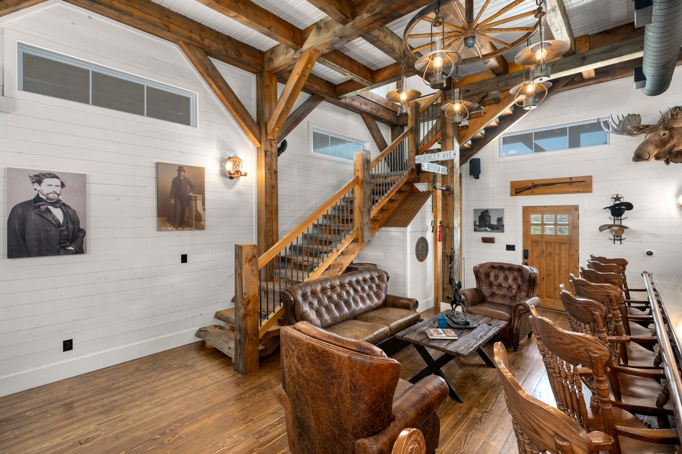 Interior-161 Old Bar N - Event & Lodging