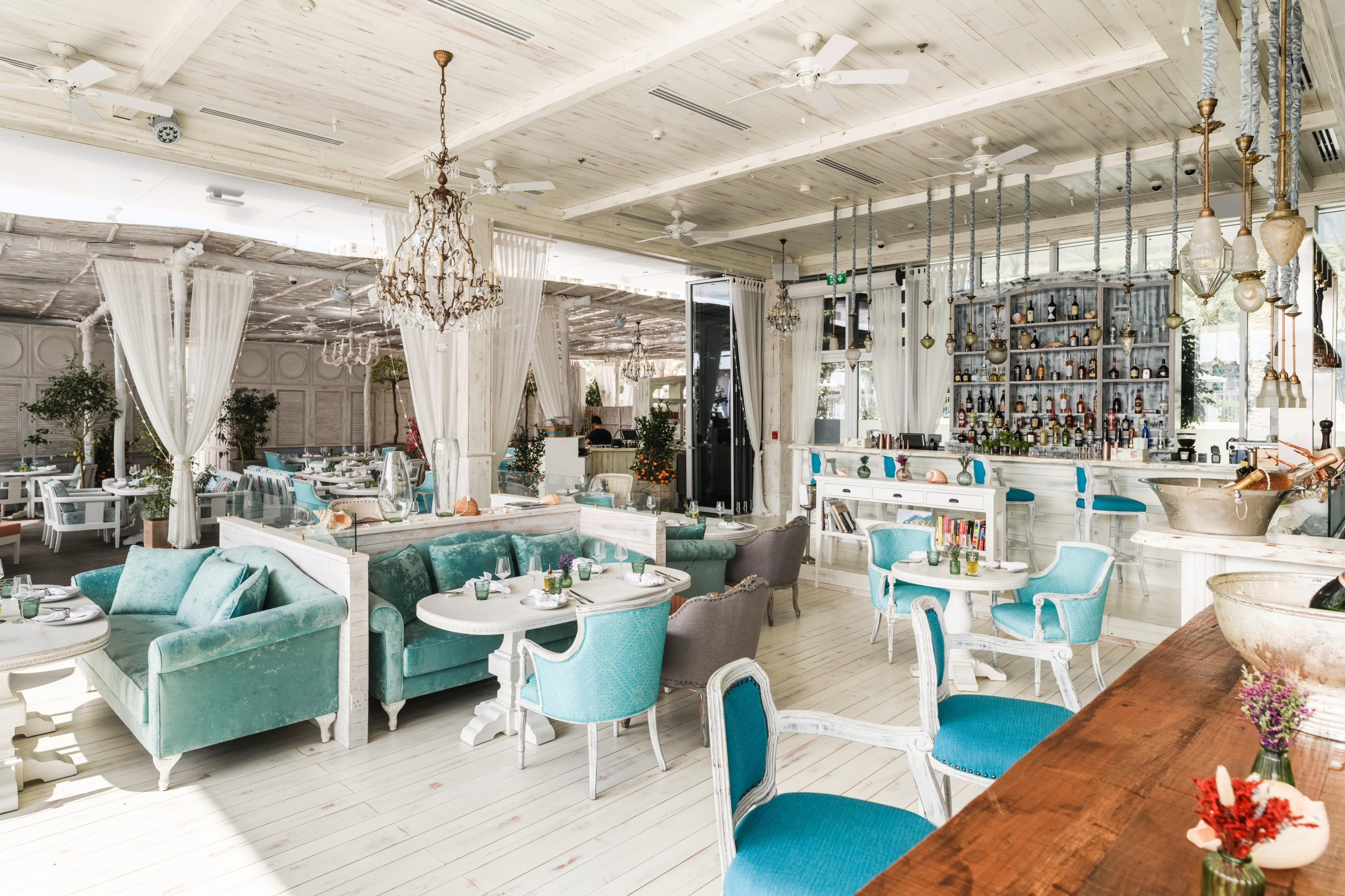 whatsapp-image-2025-02-04-at-16-22-03-d705e71b Lucky Fish Restaurant