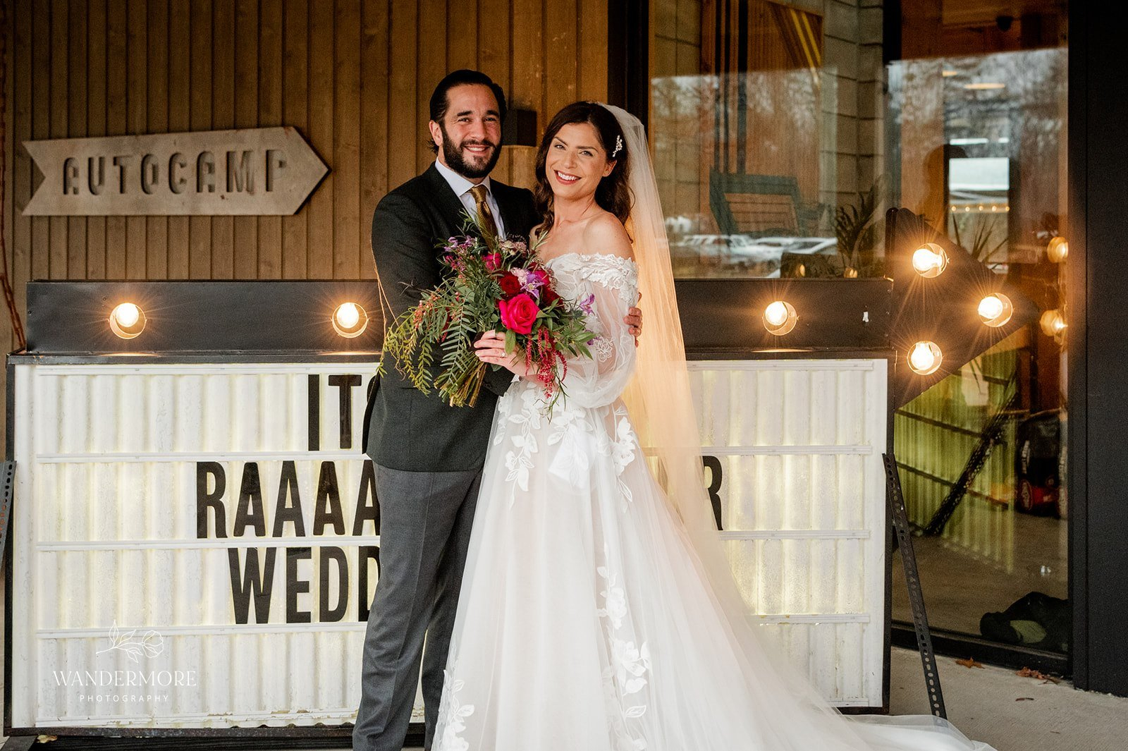 jen-adamautocampcatskillswedding-16 AutoCamp Catskills