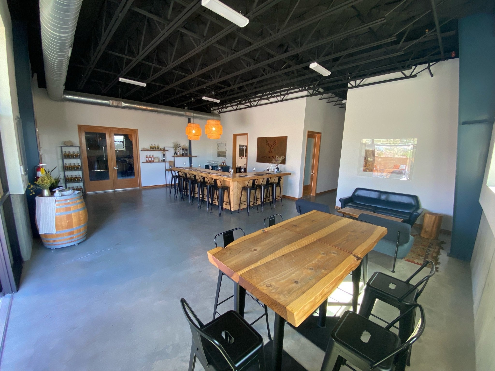 Seven Oxen Tasting Room