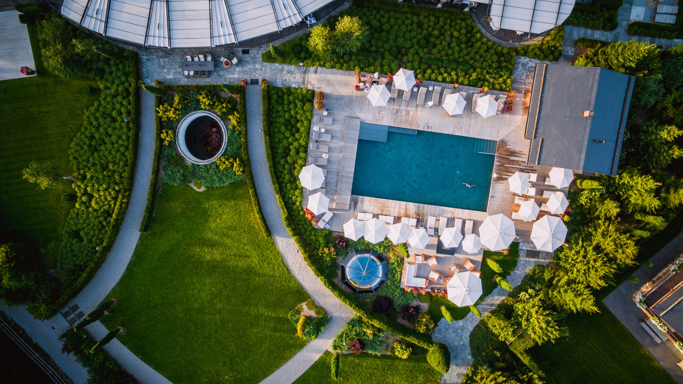 170802-alpinagstaad-drone-tagadaprod-63 The Alpina Gstaad