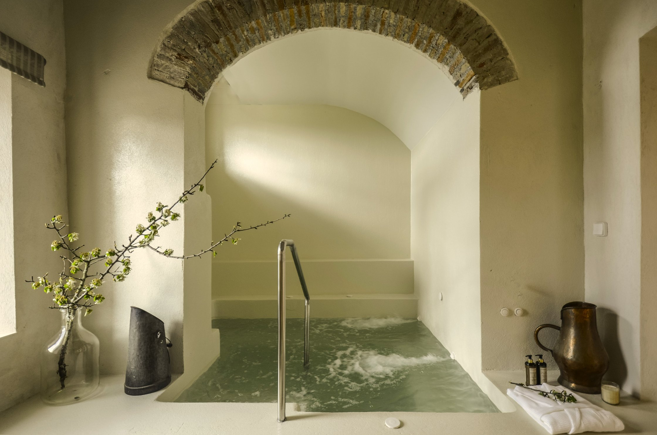 jacuzzi-dehesadonpedro La Dehesa de Don Pedro