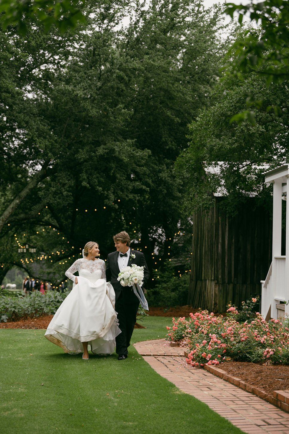 bow-9484maxjoncl The Corry House