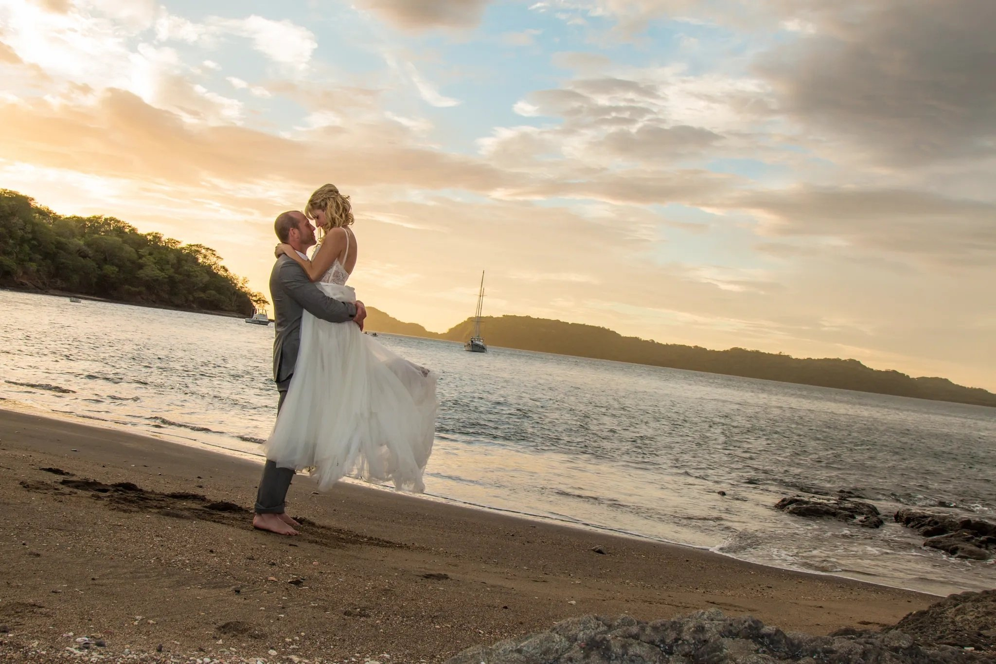 sepcr-wed-couple-on-beach-ap Secrets Papagayo Costa Rica