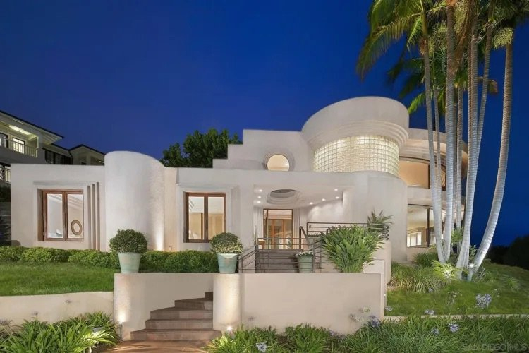 moaoldzyvkziyceylqfc Scripps Villa