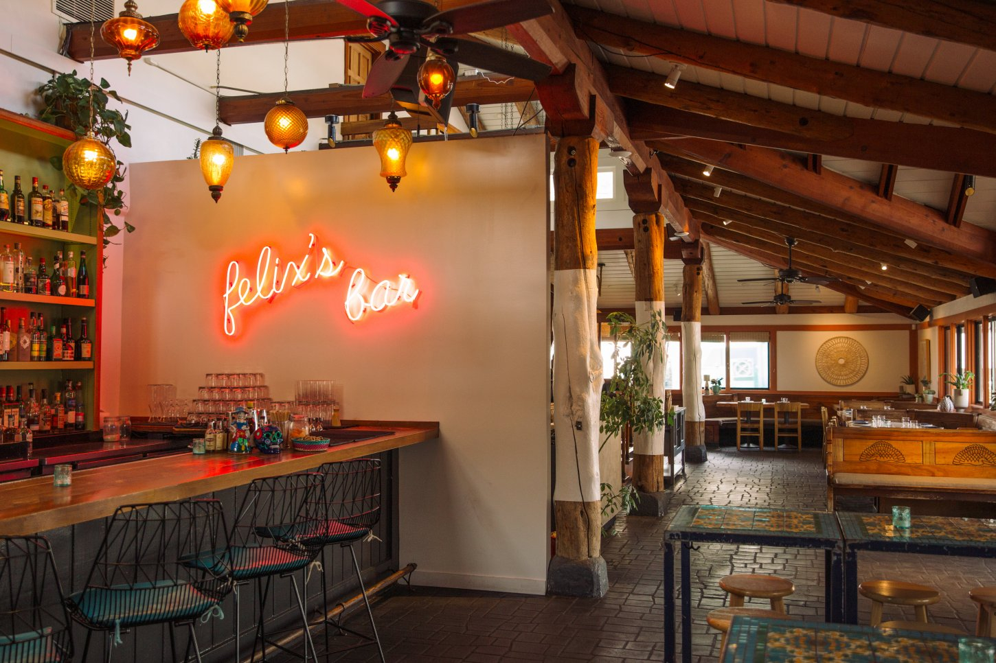 Tallula's_Felix's Bar_Photo Credit Catherine Dzilenski Tallula's