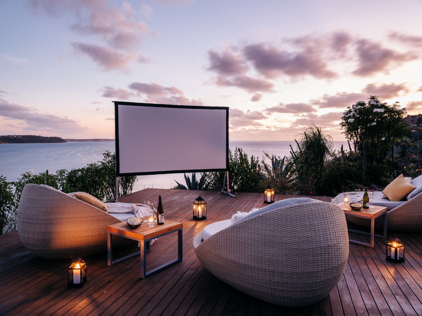 ANI Anguilla - Guest Privileges - Cinema ÀNI Private Resorts Anguilla