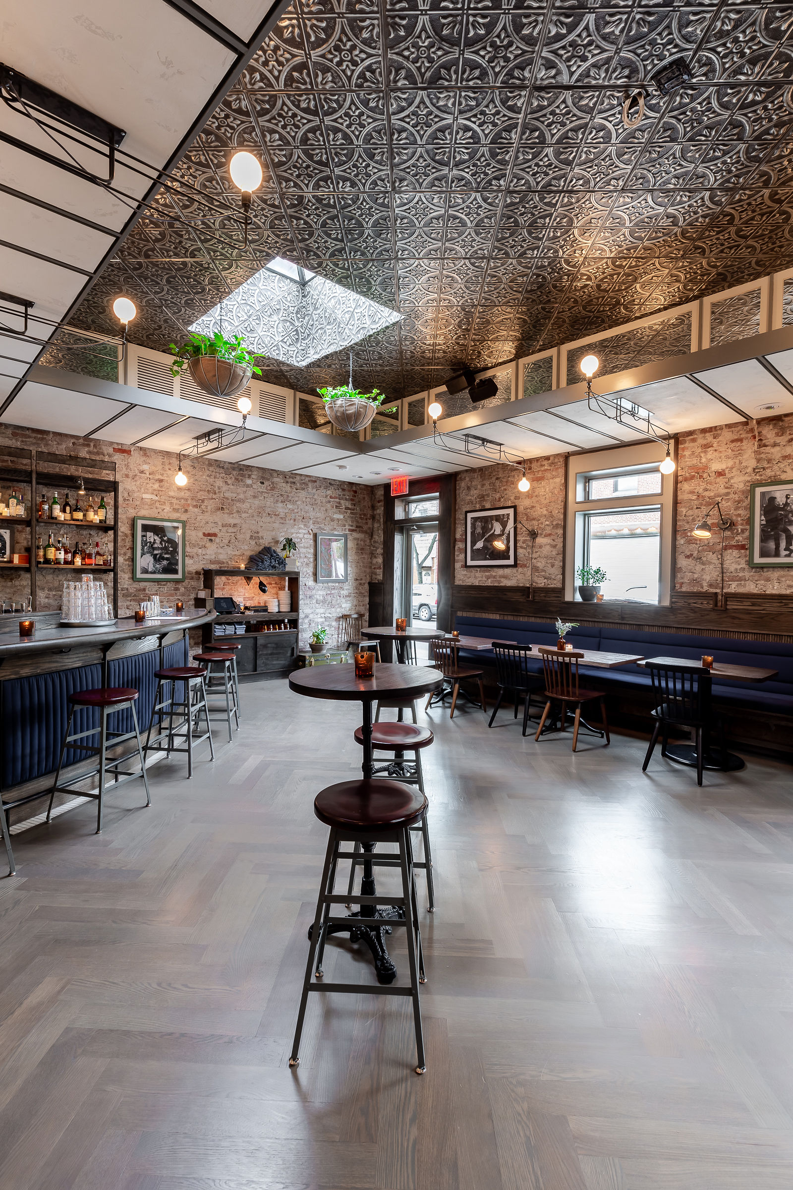 Frost Room Silver Light Tavern