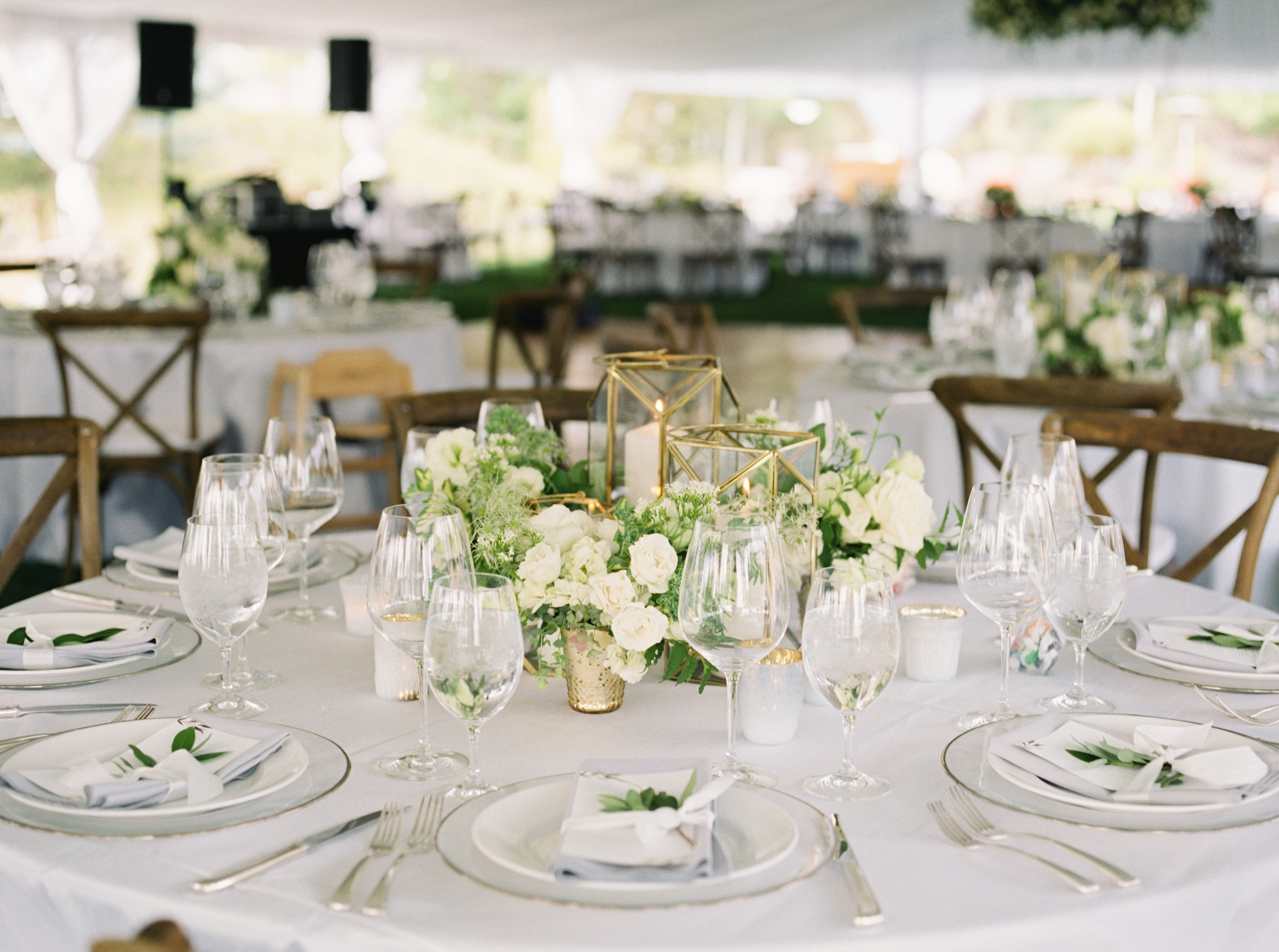 Wedding dining set up Pronghorn Resort