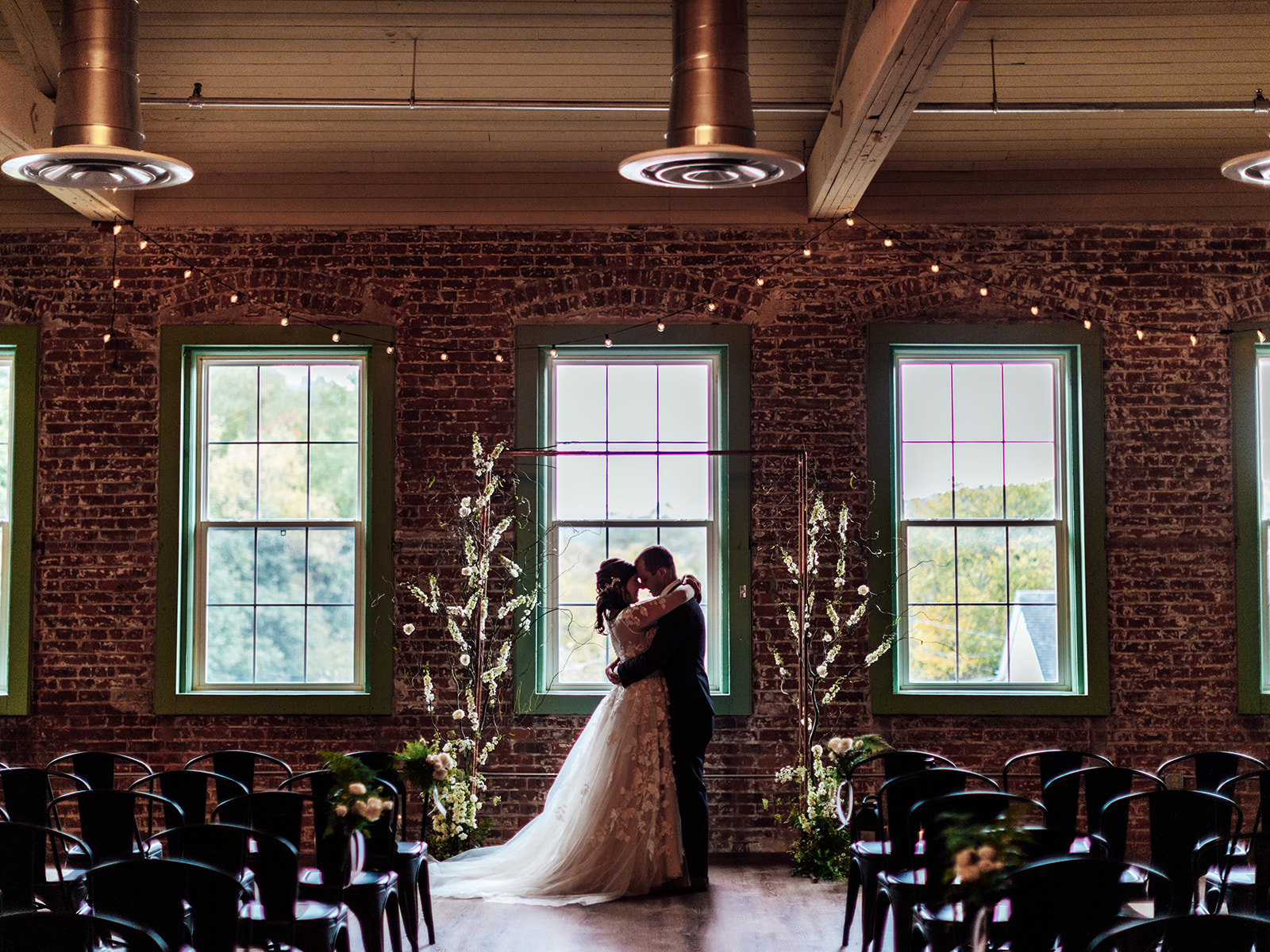 Ali-Dave_Jessica-Manns-Photography68_websize 6th & River