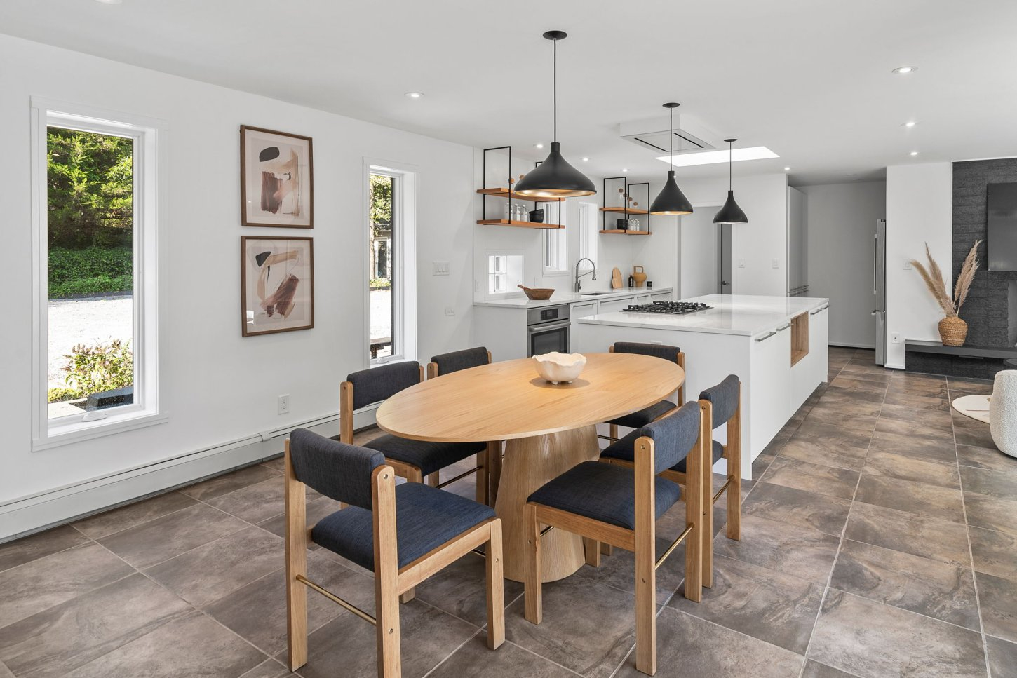 21-web-or-mls-49Millstone_021 Atrium on the Brook