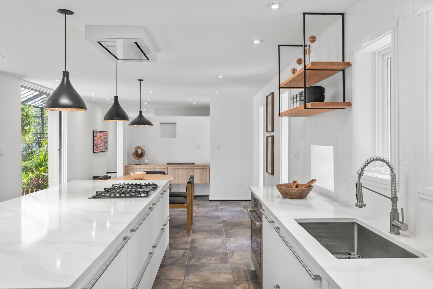 31-web-or-mls-49Millstone_031 Atrium on the Brook