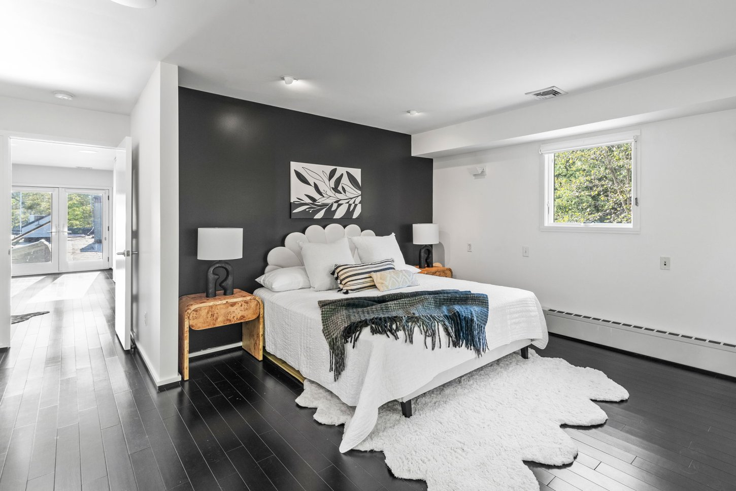 57-web-or-mls-49Millstone_057 Atrium on the Brook