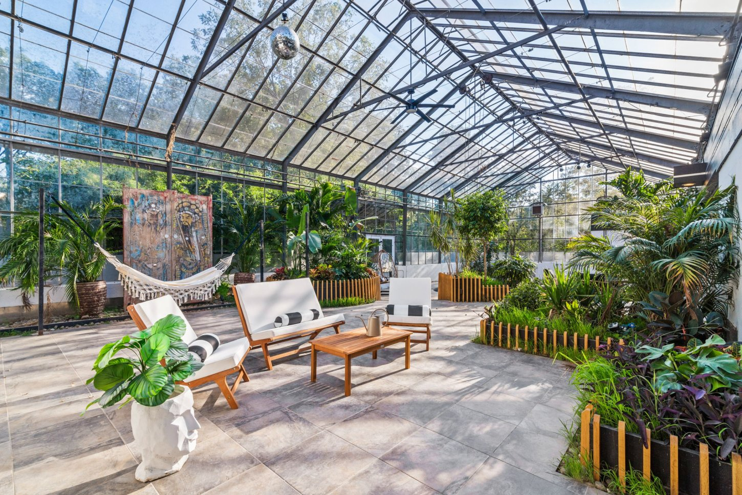 59-web-or-mls-49Millstone_059 Atrium on the Brook