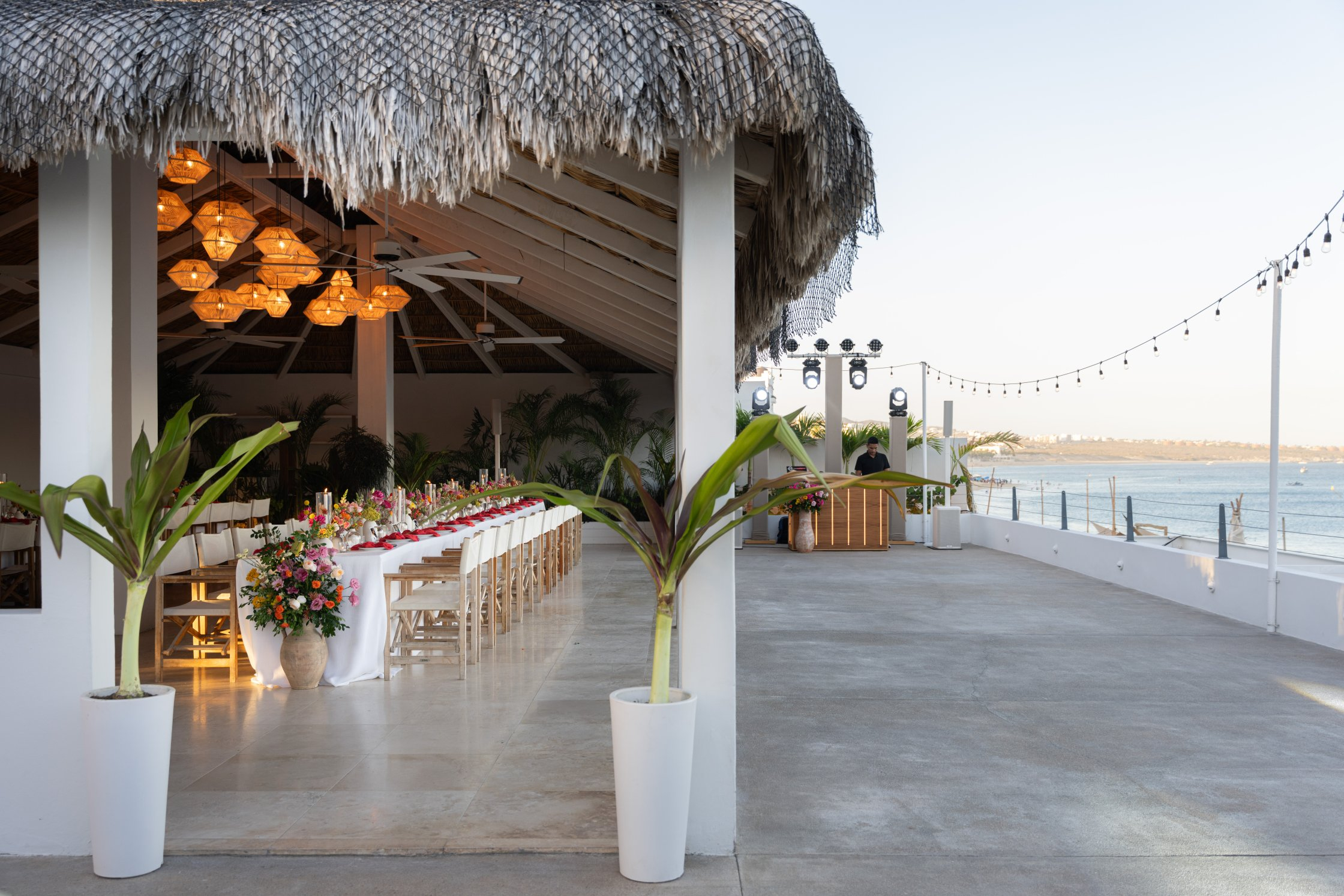 SUR Beach House Los Cabos