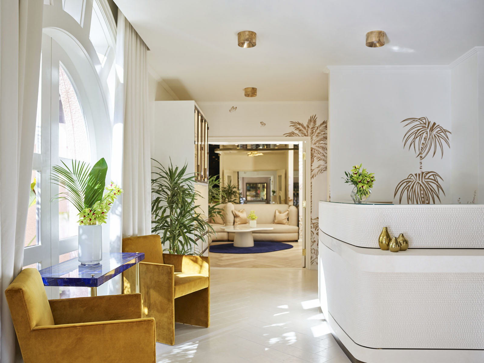 2020_12 BHH Spa_58522_v1 @ 72 DPI 3x4 The Beverly Hills Hotel