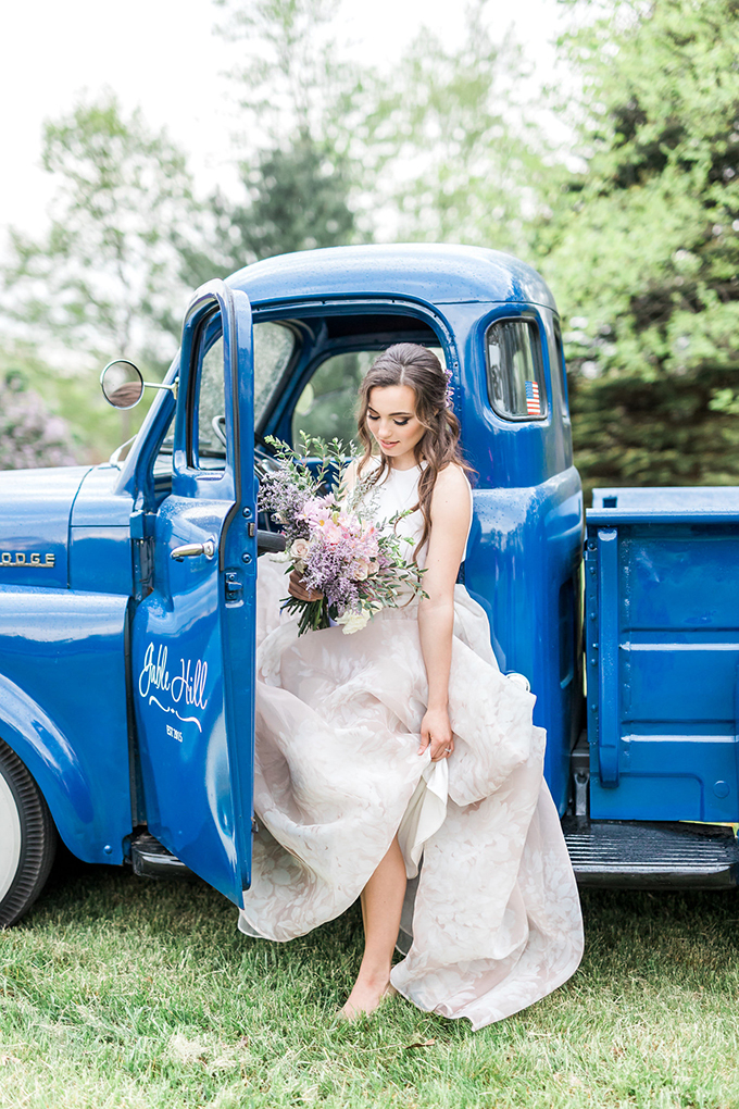 romantic-blush-and-lavender-wedding-Laurenda-Marie-Photography-Glamour-Grace-06 Gable Hill