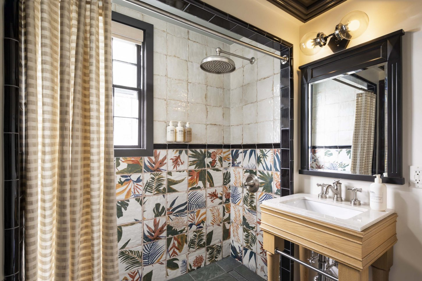 Bathroom 001 Life House Nantucket