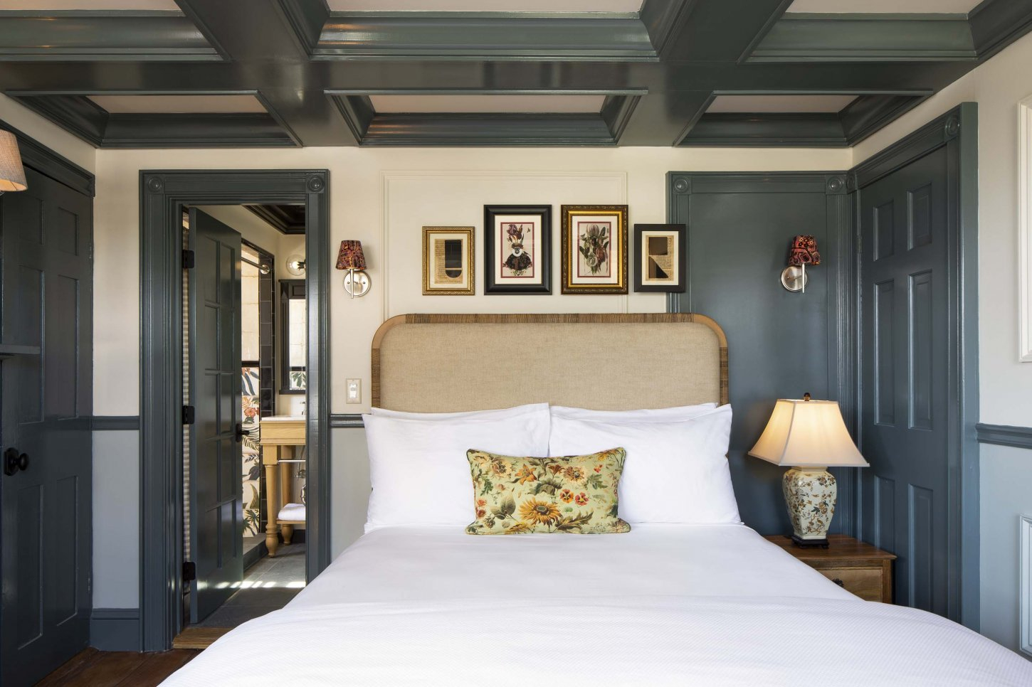 Standard Queen 001 Life House Nantucket