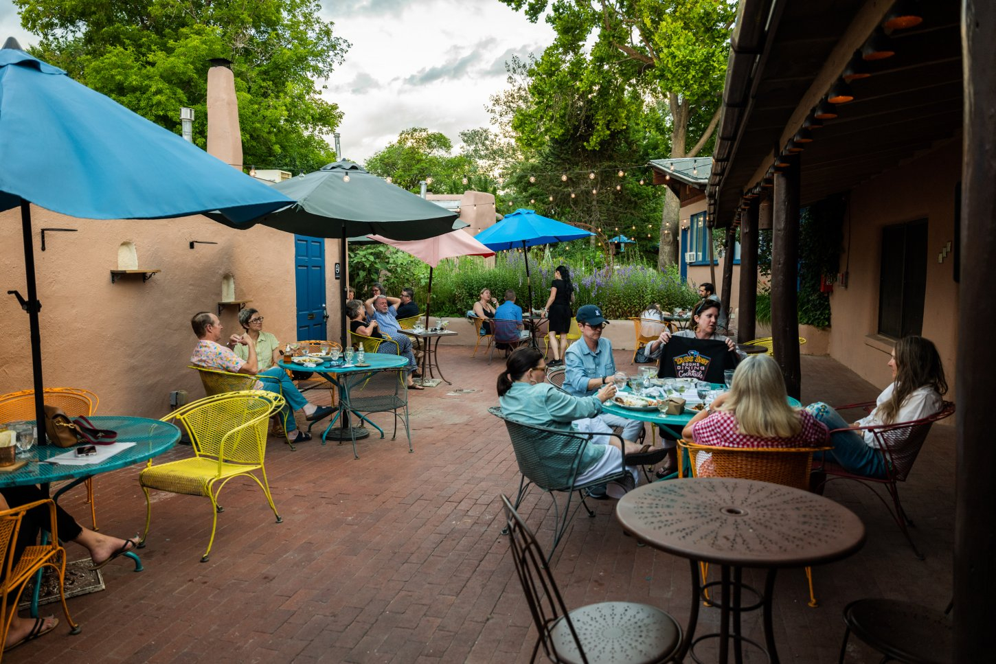 Taos Inn - Patio Dining - 02 Taos Inn