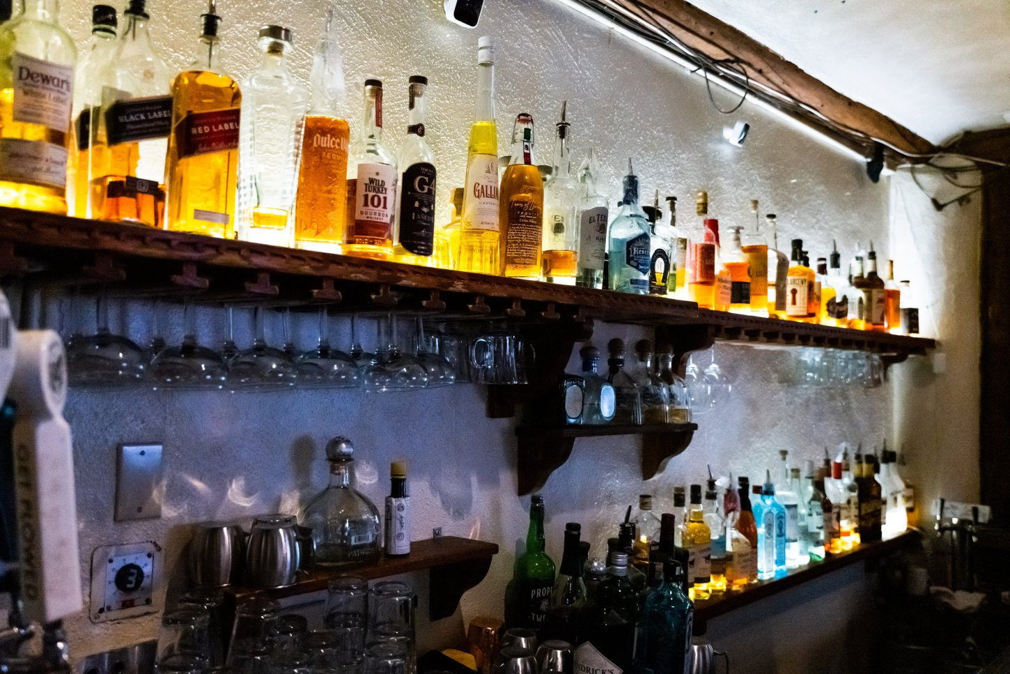 TaosInn - Bar - 03 Taos Inn