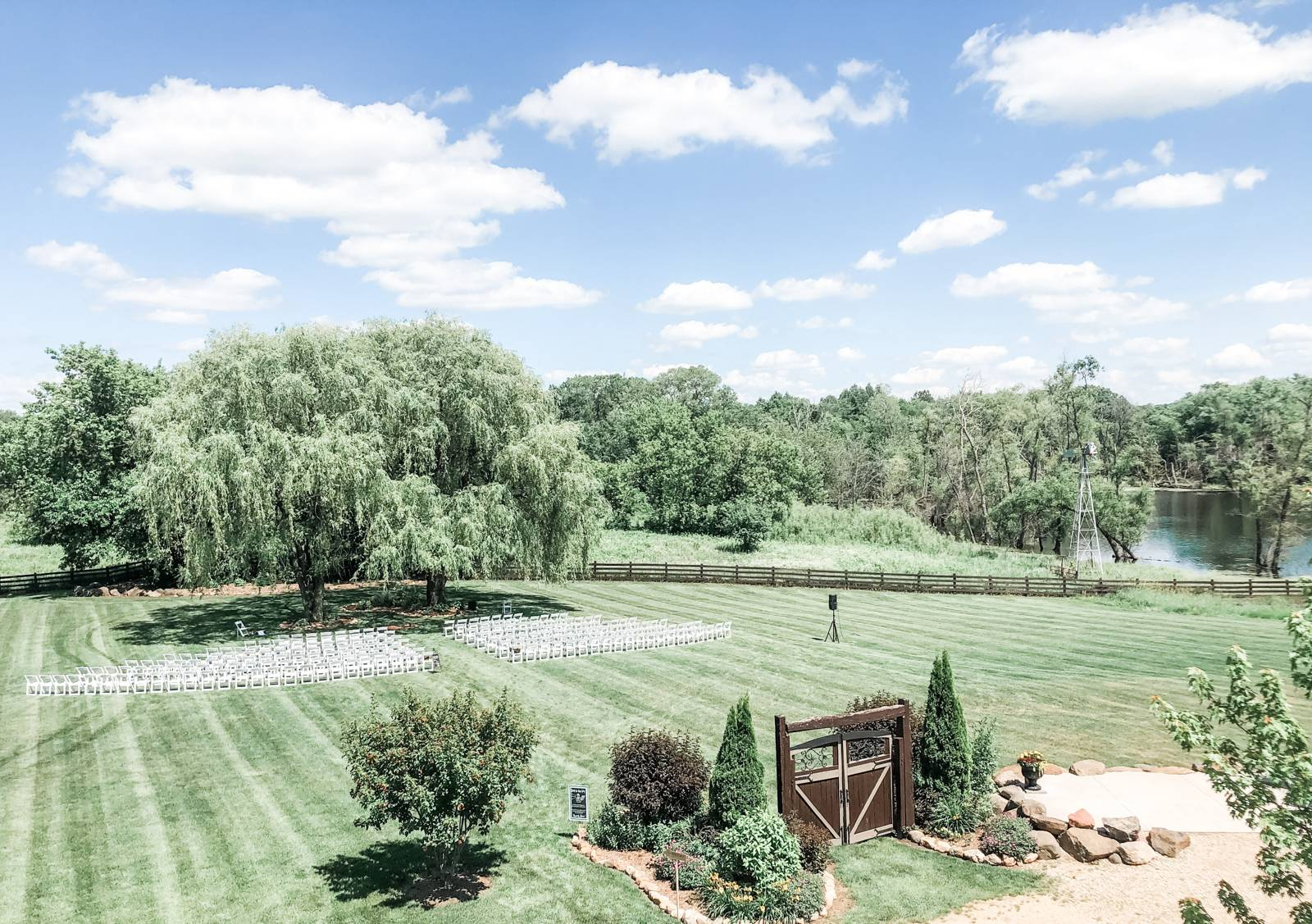 1066324-46140-l-67123A9aTEdy Harvest Moon Pond