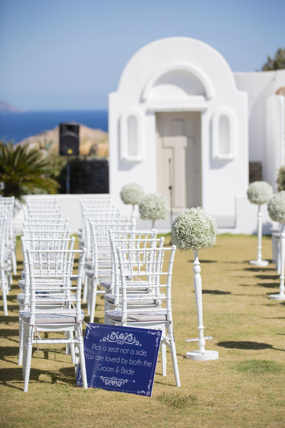 garden-chapel-1 VIBHŪ Villas Mykonos