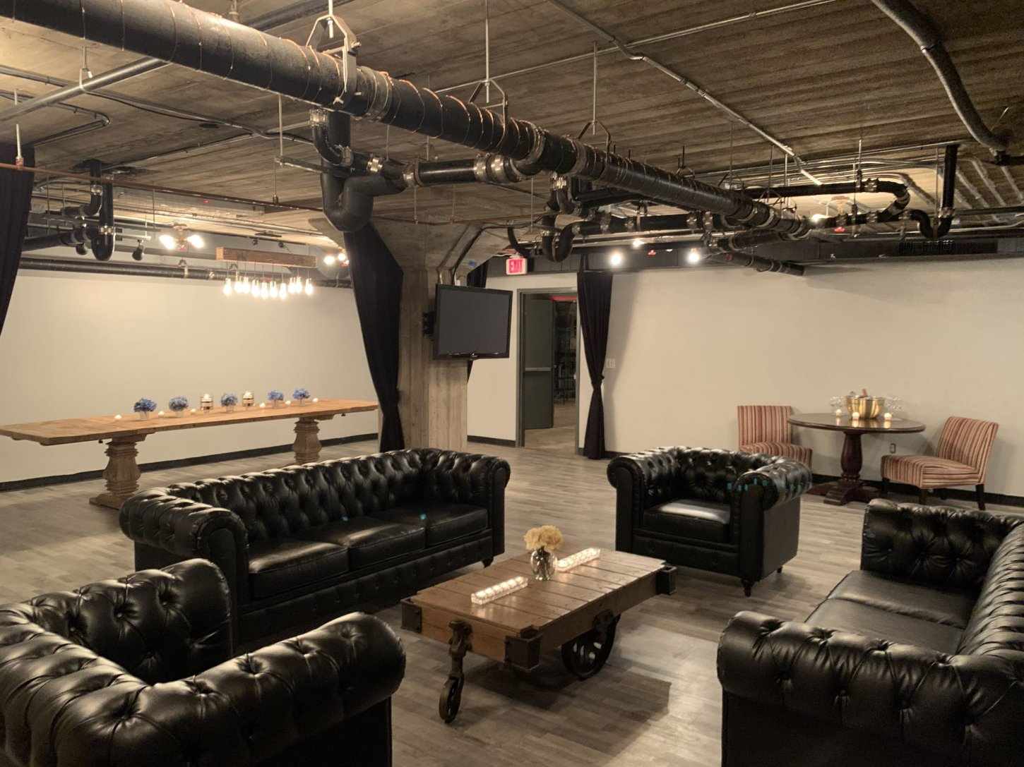 Zilker Lounge R2 HiHello Events & Venue