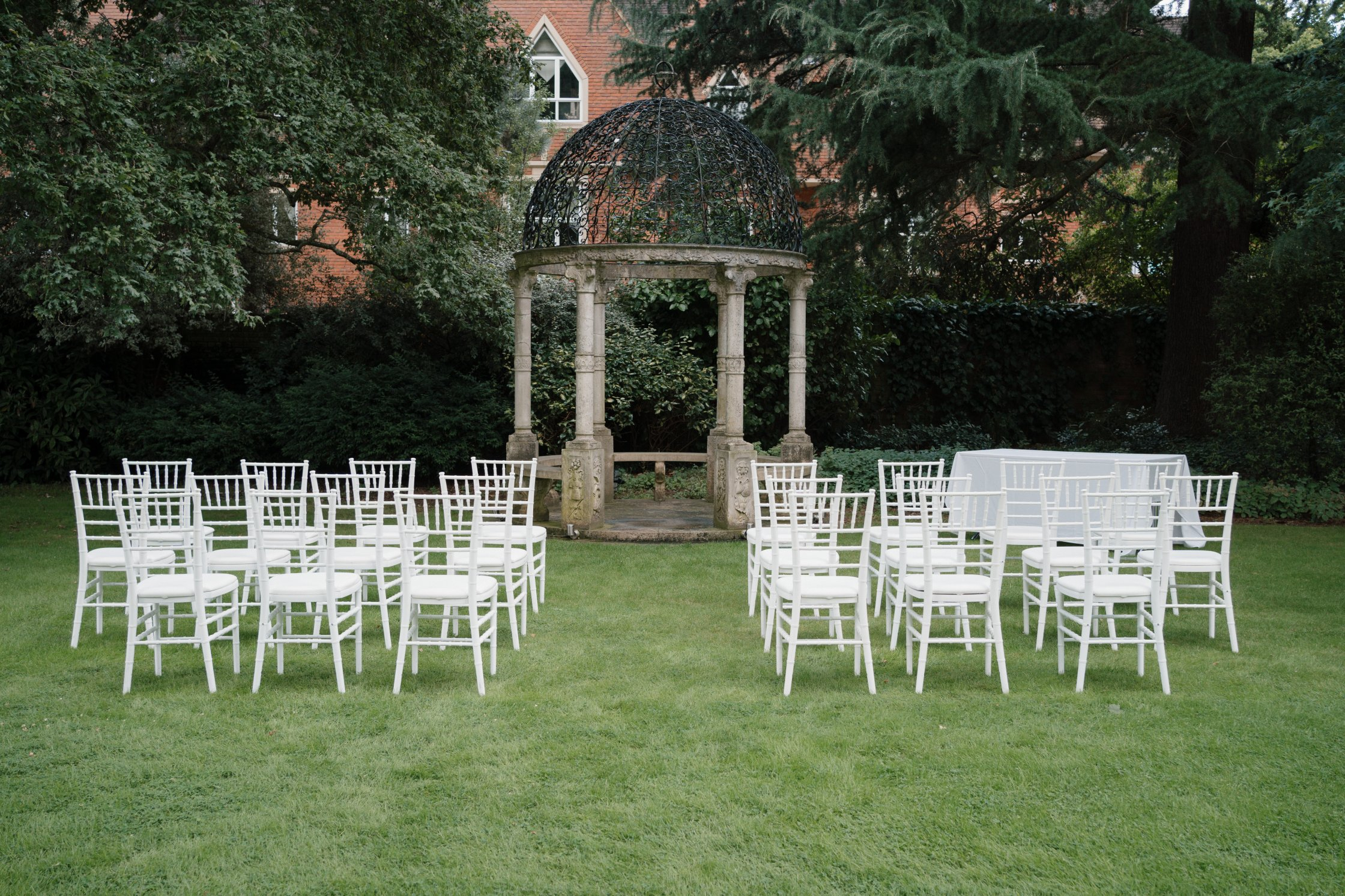 ES-1 Warren House Hotel