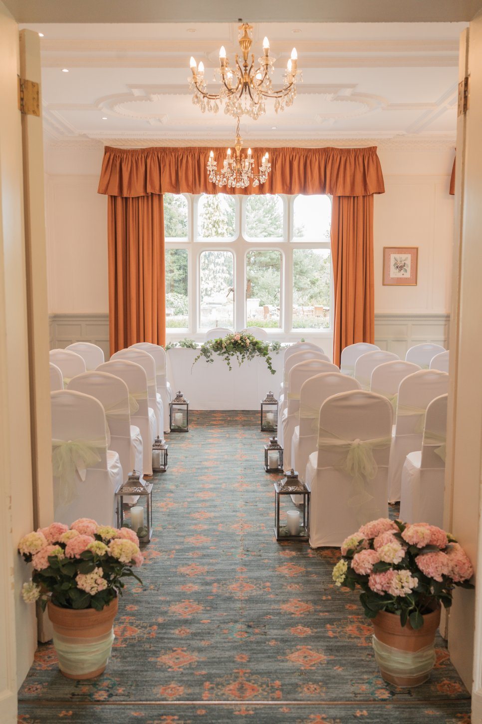 M-2 Warren House Hotel