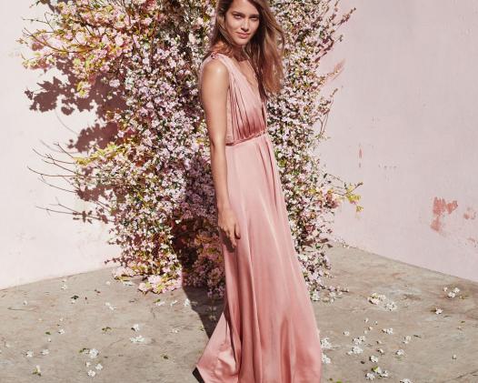 H&M’s New Bridesmaids Dresses Are Gorgeous & Affordable