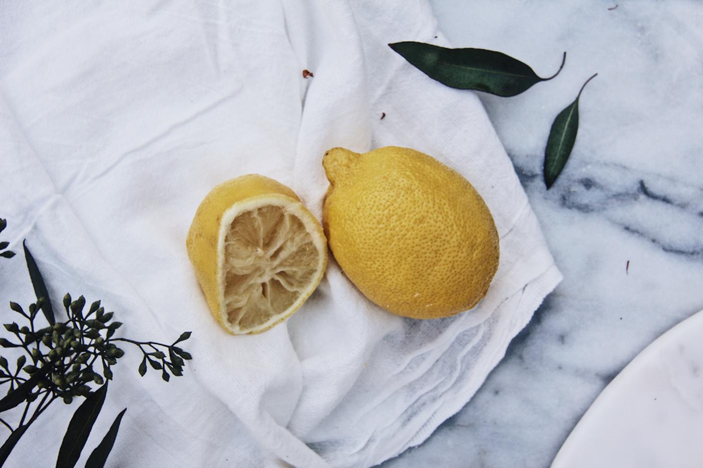 lemon face mask to refresh acne prone or red skin